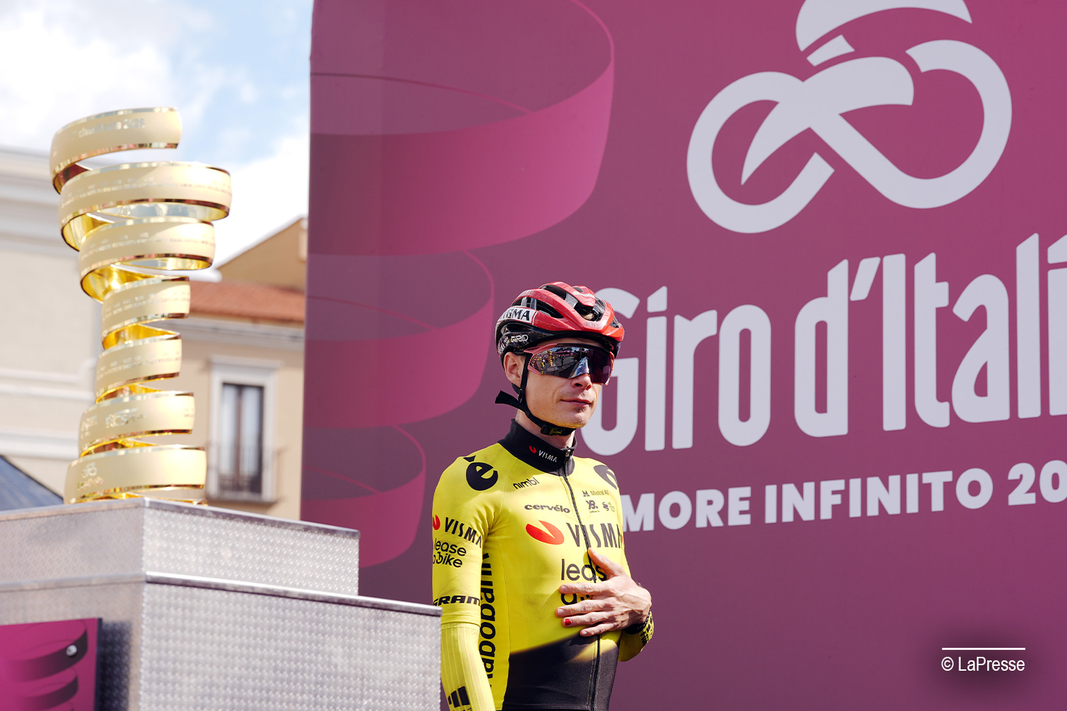 Giro26_E7_Vingegaard_
