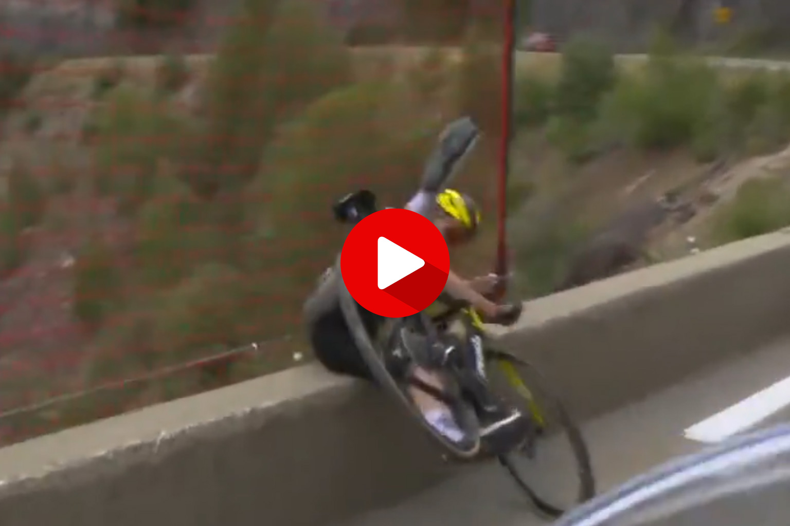 Kuss Sepp Sturz Tour de France